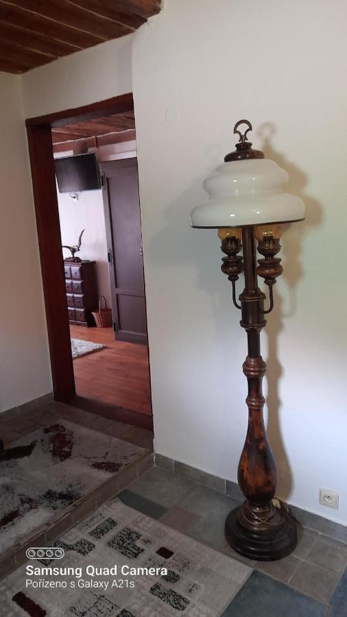 Atelier Spojovaci Apartment Cesky Krumlov Bagian luar foto